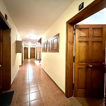 Apartmán Cozy With Wifi, Pool, Barbecue, Private Garden