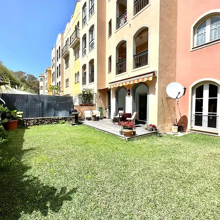 Apartmán Cozy With Wifi, Pool, Barbecue, Private Garden *