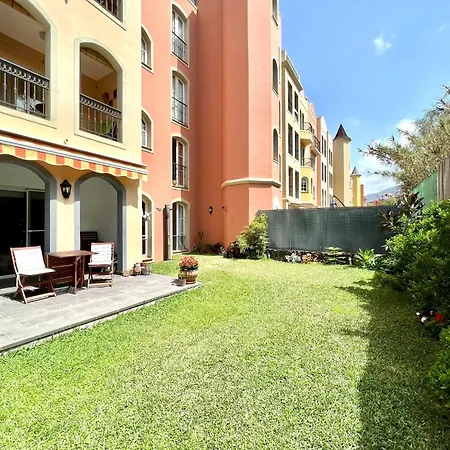 Cozy With Wifi, Pool, Barbecue, Private Garden * Santa Úrsula