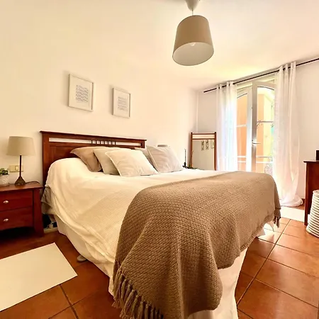 Cozy With Wifi, Pool, Barbecue, Private Garden Santa Úrsula