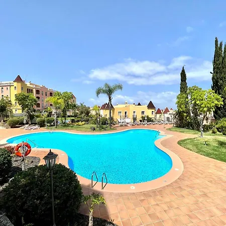Cozy With Wifi, Pool, Barbecue, Private Garden *
