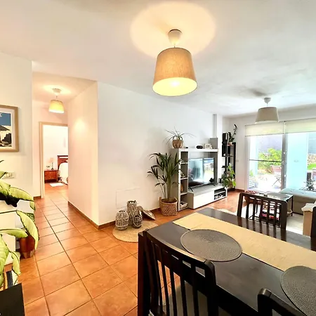 Cozy With Wifi, Pool, Barbecue, Private Garden *